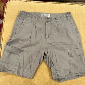 Lucky Brand men’s cargo shorts size 36